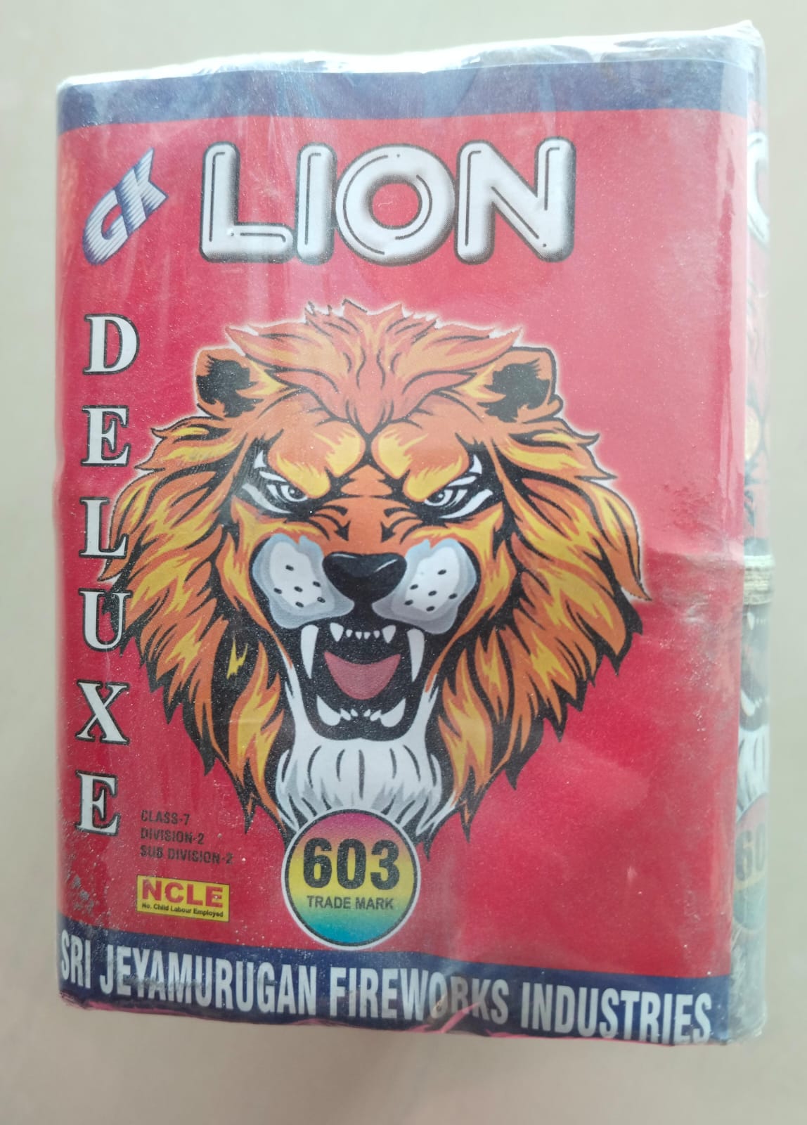 5" Lion